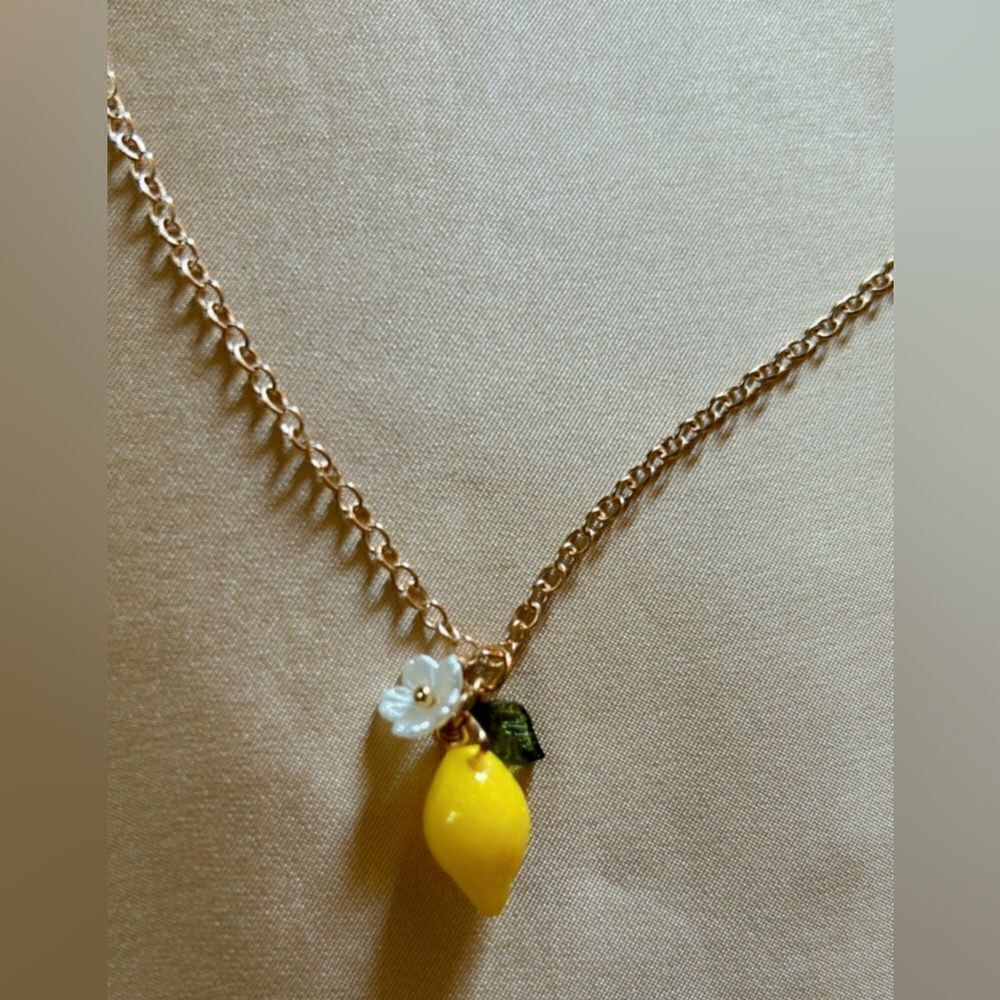 summery lemon necklace A441 - Picture 3 of 4